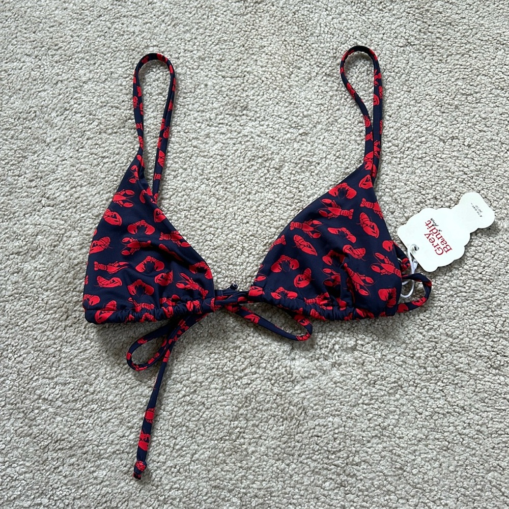 GB x ANA If You’re a Lobster Triangle Top